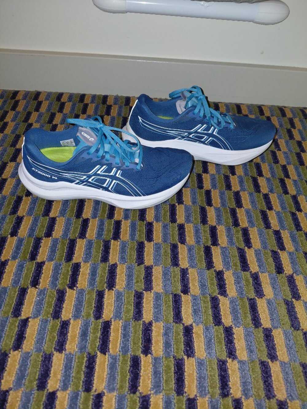 Basics GT2000 - Picture 2 of 2